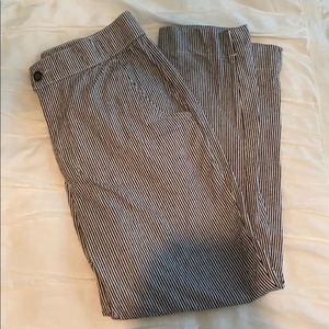 Cropped Hollister Pants